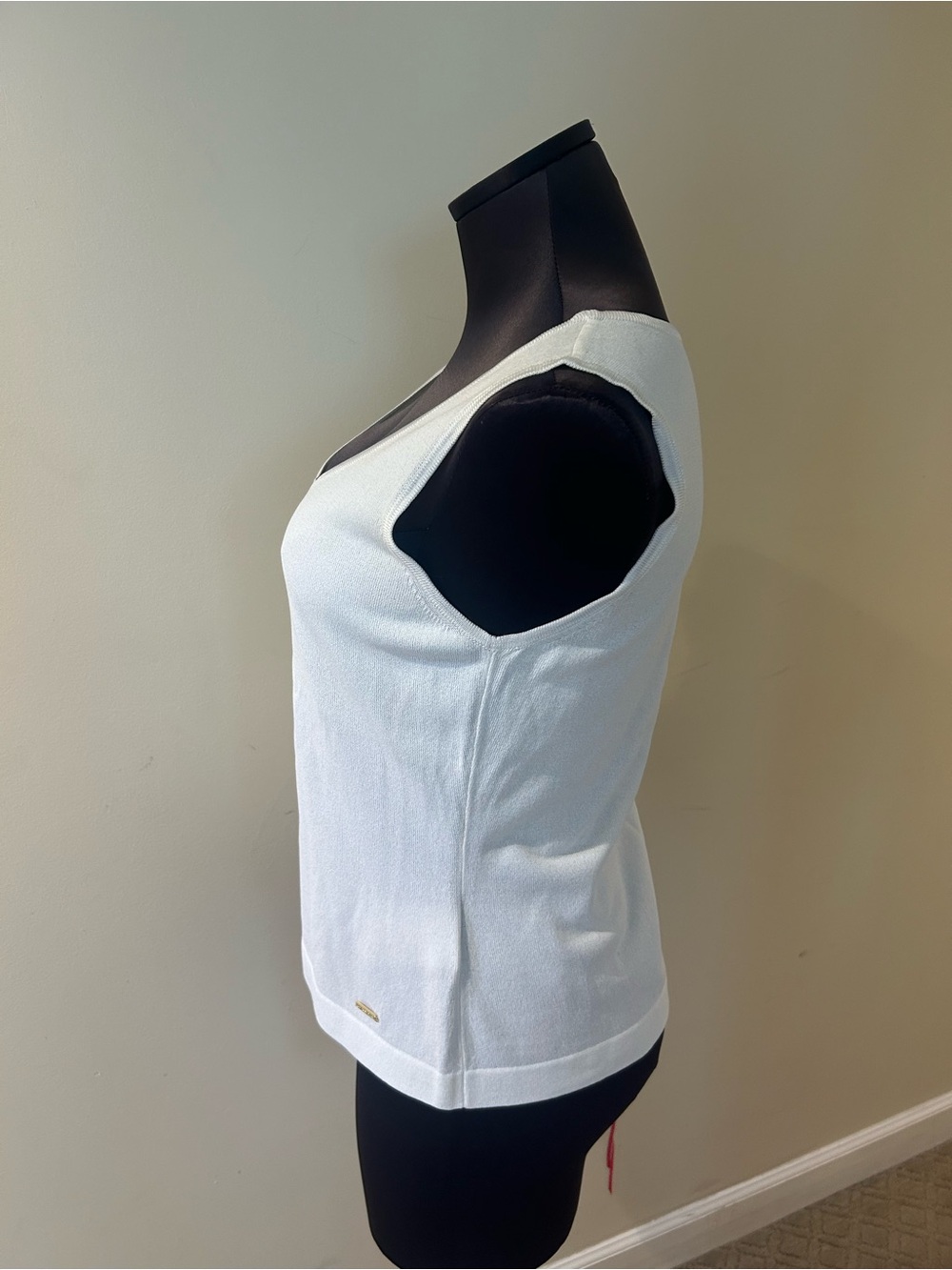 Escada White Scoop Neck Tank Top size 36 - Picture 5 of 11